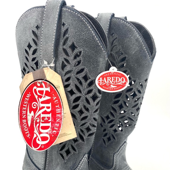 Laredo chopped out 13” boot cowboy boot - Picture 2 of 7